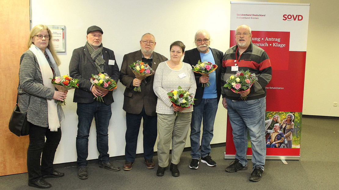 Ein Gruppenfoto des sechsköpfigen neuen Vorstands des Kreisverbands Bremen